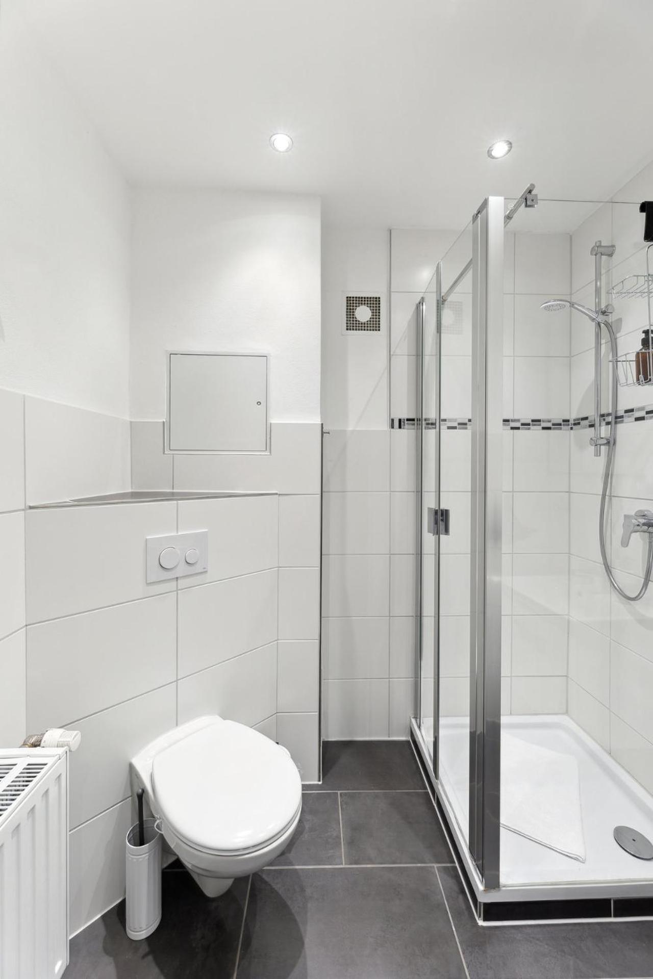 Sali Homes - Charming Studio Apartment In Heart Of Bayreuth With Balcony Buitenkant foto